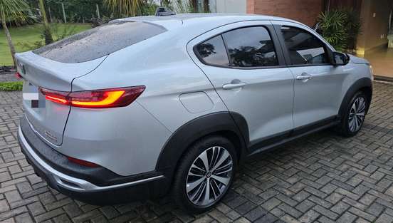 FIAT-FASTBACK-2024