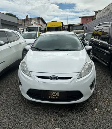FORD FIESTA 1.6 SE HATCH 16V FLEX 4P MANUAL FORD FIESTA 1.6 SE HATCH 16V FLEX 4P MANUAL