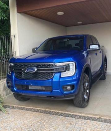 FORD RANGER 2.0 TURBO DIESEL CD BLACK 4X2 AUTOMÁTICO