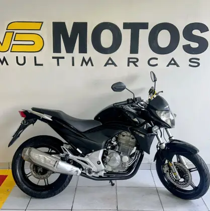 HONDA CB 300R 