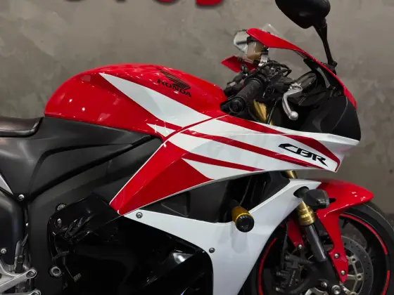 HONDA CBR 600RR 