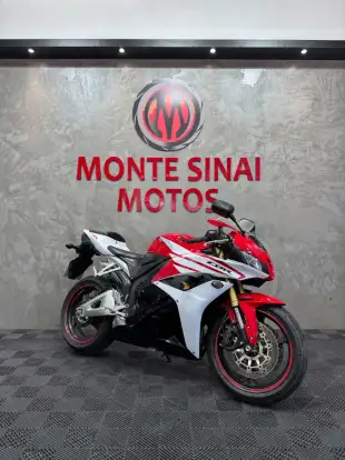 HONDA-CBR 600RR-2013