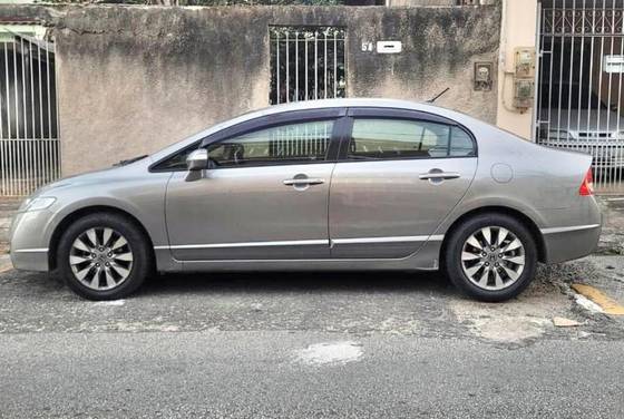 HONDA CIVIC 1.8 LXL SE 16V FLEX 4P MANUAL