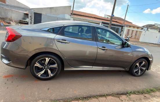 HONDA-CIVIC-2019
