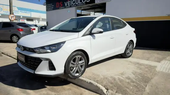 HYUNDAI HB20S 1.0 TGDI FLEX COMFORT PLUS AUTOMÁTICO HYUNDAI HB20S 1.0 TGDI FLEX COMFORT PLUS AUTOMÁTICO