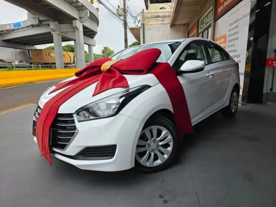 HYUNDAI HB20S 1.6 COMFORT PLUS 16V FLEX 4P AUTOMÁTICO