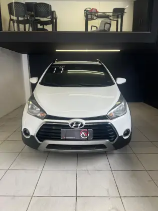 HYUNDAI HB20X 1.6 16V PREMIUM FLEX 4P AUTOMÁTICO