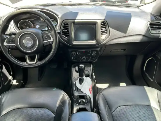 JEEP-COMPASS-2.0 16V DIESEL LONGITUDE 4X4 AUTOMÁTICO JEEP-COMPASS-2020