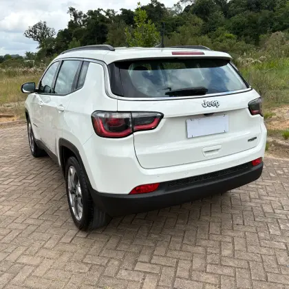 JEEP COMPASS 2.0 16V FLEX LONGITUDE AUTOMÁTICO JEEP COMPASS 2.0 16V FLEX LONGITUDE AUTOMÁTICO