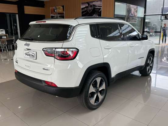 JEEP-COMPASS-2.0 16V DIESEL LONGITUDE 4X4 AUTOMÁTICO JEEP-COMPASS-2018
