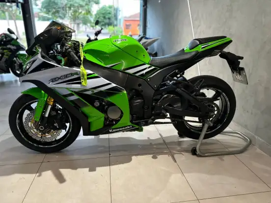 KAWASAKI-NINJA ZX-10R KAWASAKI-NINJA ZX-10R-2015