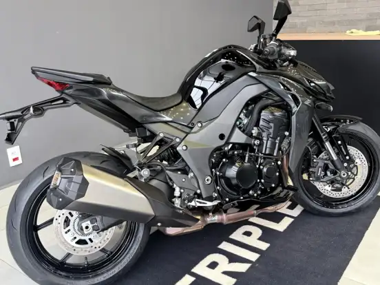 KAWASAKI-Z1100 KAWASAKI-Z1100-2026