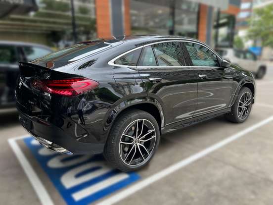 MERCEDES-BENZ-GLE 450d-2025