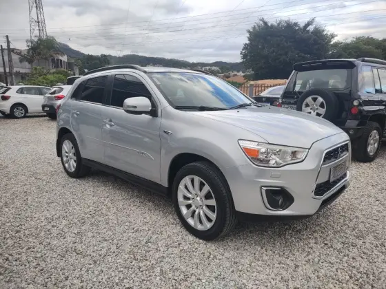 MITSUBISHI ASX 2.0 4X4 AWD 16V GASOLINA 4P AUTOMÁTICO MITSUBISHI ASX 2.0 4X4 AWD 16V GASOLINA 4P AUTOMÁTICO