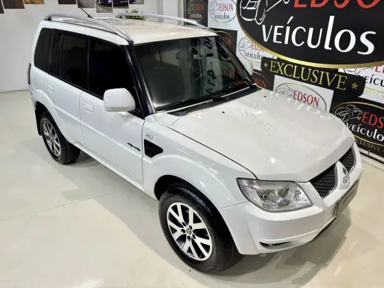 MITSUBISHI PAJERO TR4 2.0 4X4 16V 140CV FLEX 4P AUTOMÁTICO