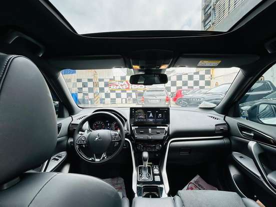 MITSUBISHI-ECLIPSE CROSS-1.5 MIVEC TURBO GASOLINA HPE-S BLACK S-AWC CVT MITSUBISHI-ECLIPSE CROSS-2025