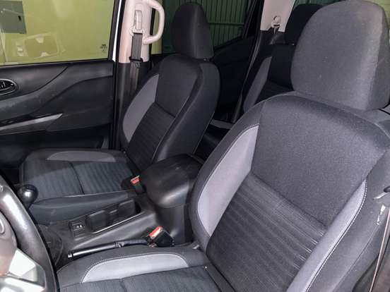 NISSAN-FRONTIER-2022