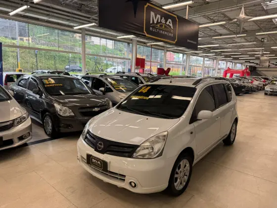 NISSAN LIVINA 1.8 S 16V FLEX 4P AUTOMÁTICO NISSAN LIVINA 1.8 S 16V FLEX 4P AUTOMÁTICO