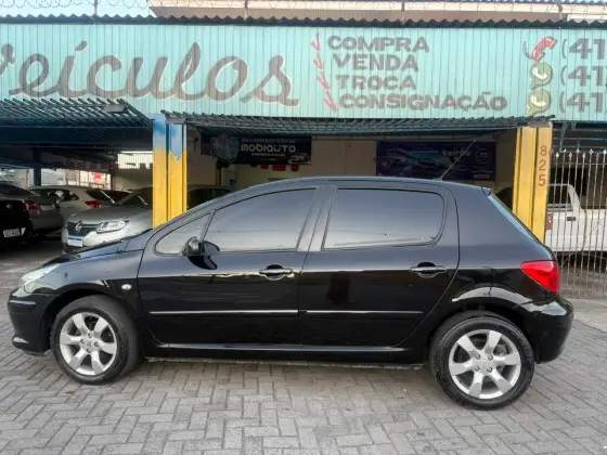 PEUGEOT 307 1.6 PRESENCE PACK 16V FLEX 4P MANUAL