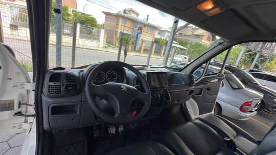 PEUGEOT-BOXER-2006