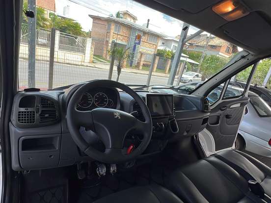 PEUGEOT-BOXER-2.8 HDI 350 FURGÃO LONGO TETO ELEVADO 8V DIESEL 3P MANUAL PEUGEOT-BOXER-2006