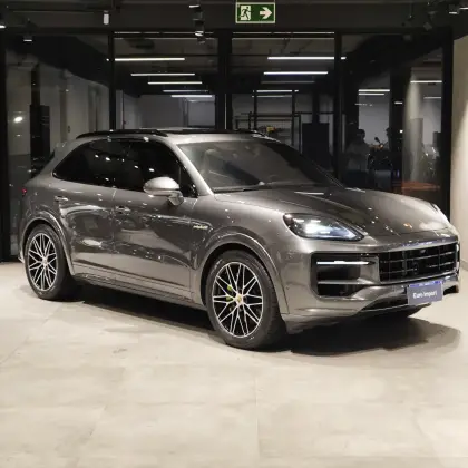 PORSCHE CAYENNE 3.0 V6 E-HYBRID AWD TIPTRONIC S PORSCHE CAYENNE 3.0 V6 E-HYBRID AWD TIPTRONIC S
