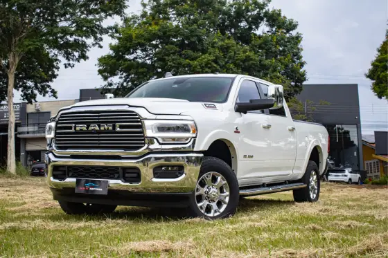 RAM 3500 6.7 I6 TURBO DIESEL LARAMIE CD 4X4 AUTOMÁTICO