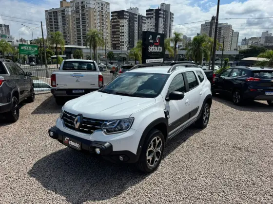 RENAULT DUSTER 1.6 16V SCE FLEX INTENSE X-TRONIC RENAULT DUSTER 1.6 16V SCE FLEX INTENSE X-TRONIC
