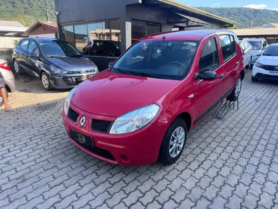 RENAULT SANDERO 1.0 AUTHENTIQUE 16V FLEX 4P MANUAL RENAULT SANDERO 1.0 AUTHENTIQUE 16V FLEX 4P MANUAL