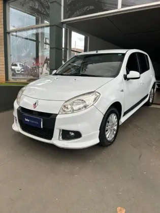 RENAULT SANDERO 1.6 PRIVILÉGE 16V FLEX 4P AUTOMÁTICO