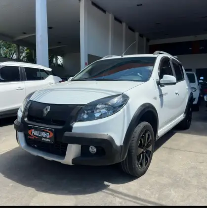 RENAULT SANDERO 1.6 STEPWAY 8V FLEX 4P MANUAL RENAULT SANDERO 1.6 STEPWAY 8V FLEX 4P MANUAL