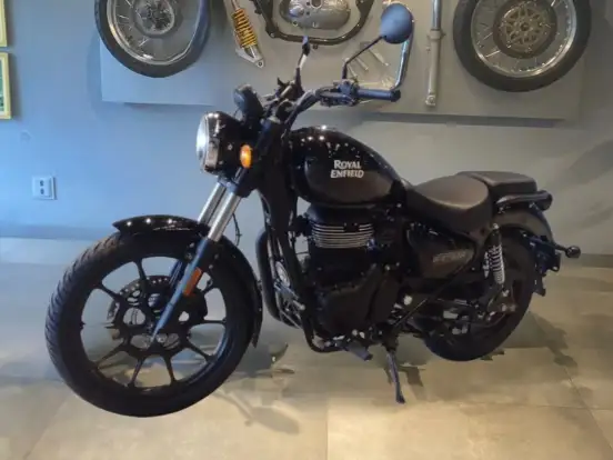 ROYAL ENFIELD-METEOR 350 FIREBALL ROYAL ENFIELD-METEOR 350 FIREBALL-2025