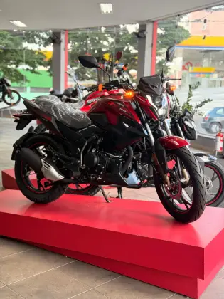 SHINERAY JEF 150 S EFI 