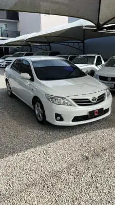 TOYOTA COROLLA 2.0 XEI 16V FLEX 4P AUTOMÁTICO