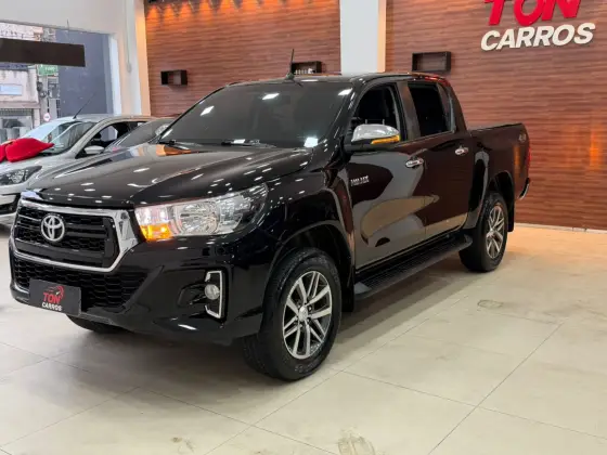 TOYOTA HILUX 2.8 SRV 4X4 CD 16V DIESEL 4P AUTOMÁTICO
