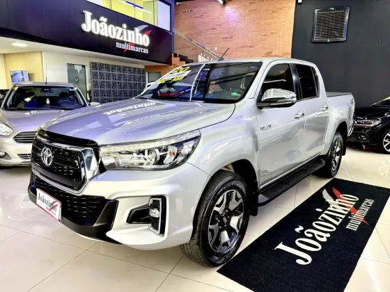 TOYOTA HILUX 2.8 SRX 4X4 CD 16V DIESEL 4P AUTOMÁTICO