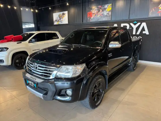 TOYOTA HILUX 3.0 SRV 4X4 CD 16V TURBO INTERCOOLER DIESEL 4P AUTOMÁTICO