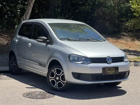 VOLKSWAGEN FOX 1.0 MI SELEÇÃO 8V FLEX 4P MANUAL