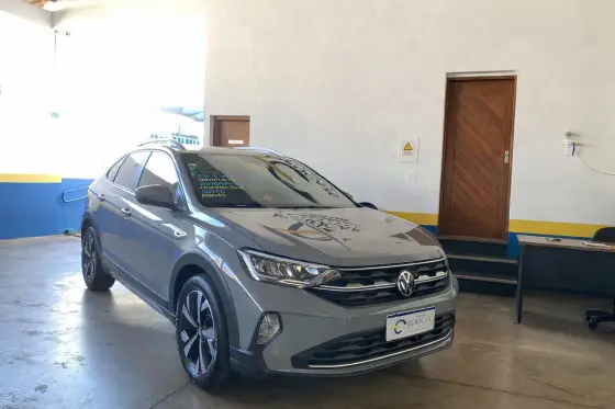 VOLKSWAGEN NIVUS 1.0 200 TSI TOTAL FLEX HIGHLINE AUTOMÁTICO