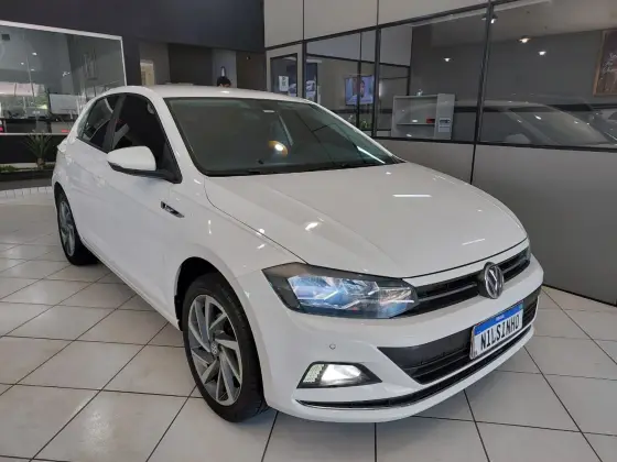 VOLKSWAGEN POLO 1.0 200 TSI HIGHLINE AUTOMÁTICO