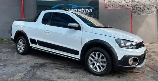 VOLKSWAGEN-SAVEIRO-2013