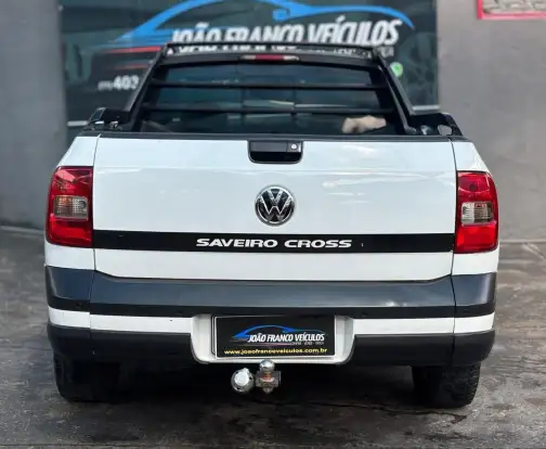VOLKSWAGEN-SAVEIRO-2013