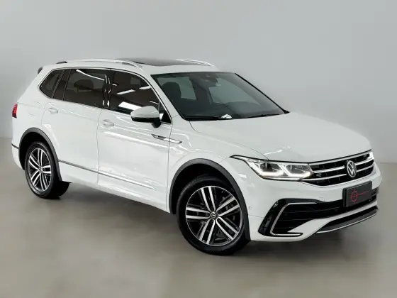 VOLKSWAGEN TIGUAN 2.0 300 TSI GASOLINA ALLSPACE R-LINE AUTOMÁTICO
