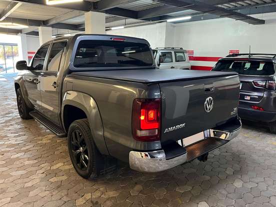 VOLKSWAGEN-AMAROK-2023