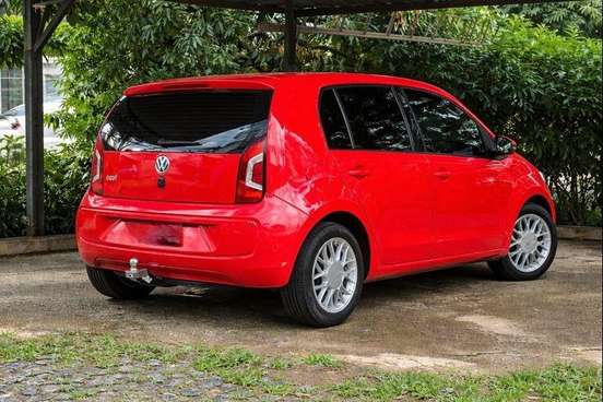 VOLKSWAGEN-UP-2014