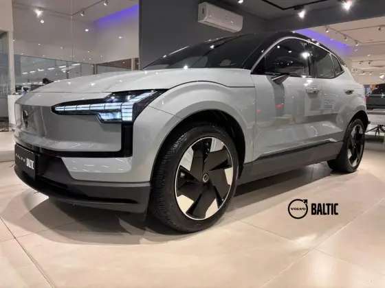 VOLVO EX30 69 KW ELÉTRICO PLUS