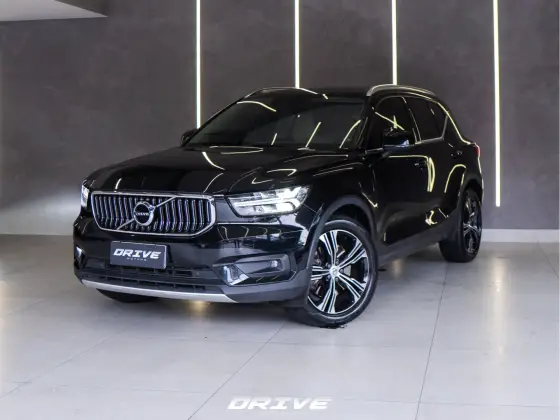 VOLVO XC40 1.5 T5 RECHARGE INSCRIPTION GEARTRONIC