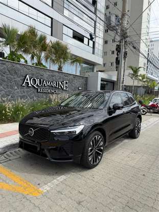 VOLVO-XC60-2025