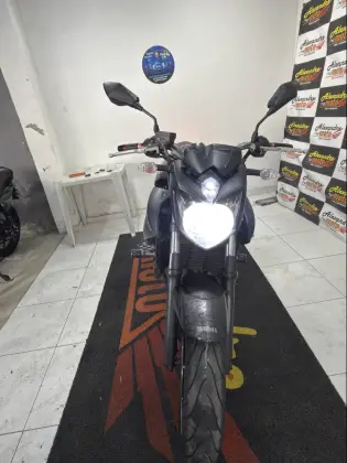 YAMAHA XJ6 N 