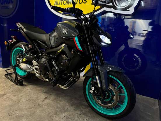 YAMAHA-MT-09 YAMAHA-MT-09-2023